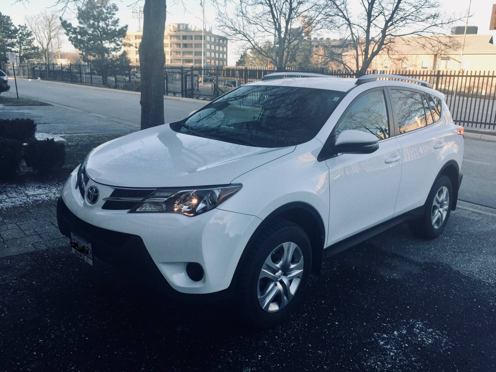 Toyota Lease Takeover in Mississauga, ON 2014 Toyota Rav4 LE Automatic