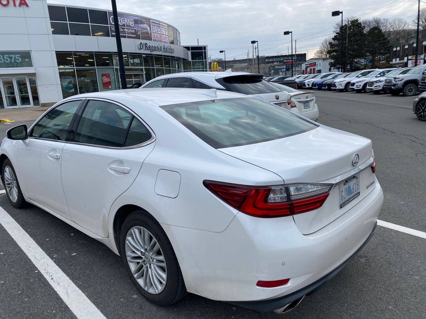 Lexus Lease Takeover in Halifax, NS: 2018 Lexus ES350 Automatic 2WD ID ...